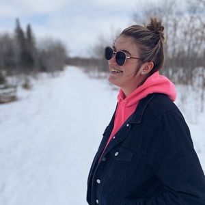 Meet your Posher, Tiffany